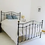 As Seen On A New Life In The Sun - Beautiful 3 Bedroom With Shared Pool