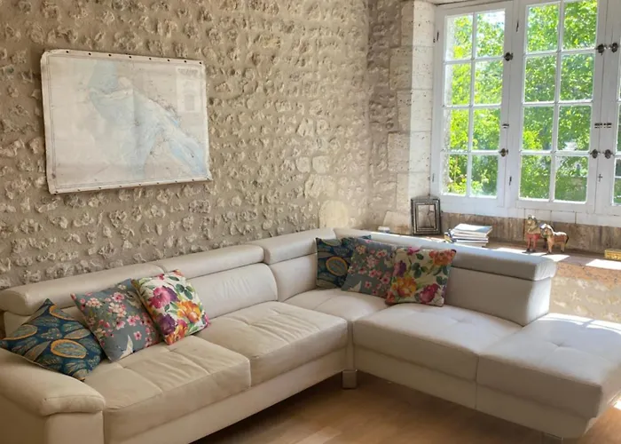 As Seen On A New Life In The Sun - Beautiful 3 Bedroom With Shared Pool